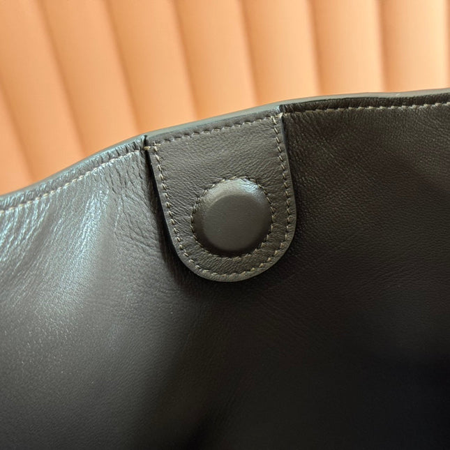 B LARGE SHOULDER BAG 49 IN ARMY GREEN GG EMBOSSED SUEDE