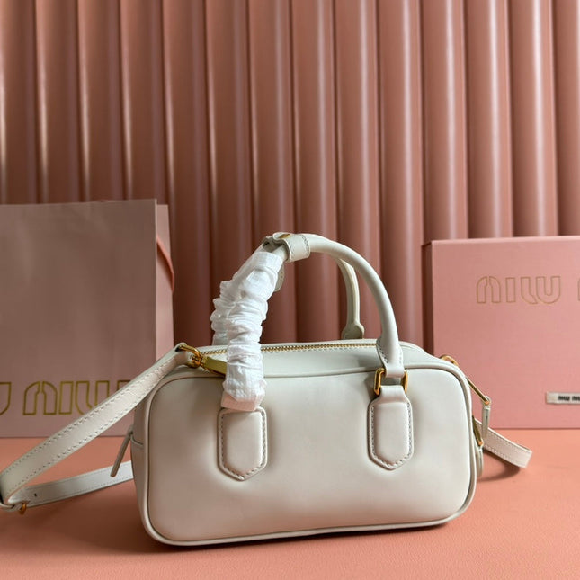 ARCADIE BAG 22 IN WHITE CALFSKIN EMBOSSED LOGO