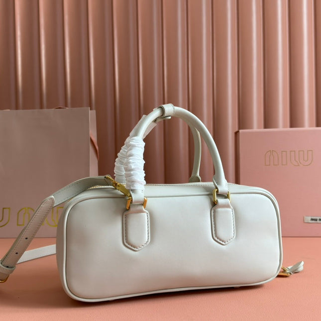 ARCADIE BAG 27 IN WHITE CALFSKIN EMBOSSED LOGO