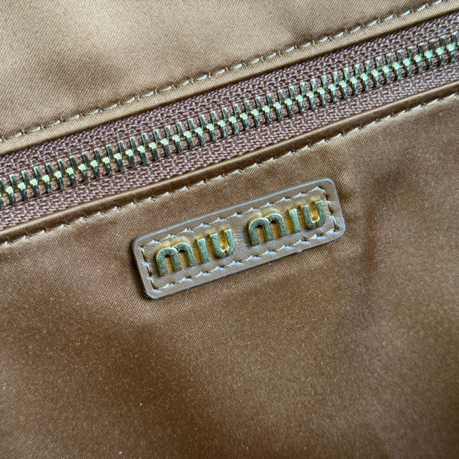 BEAU TOP HANDLE BAG 34 IN TAWNY BROWN SMOOTH CALFSKIN