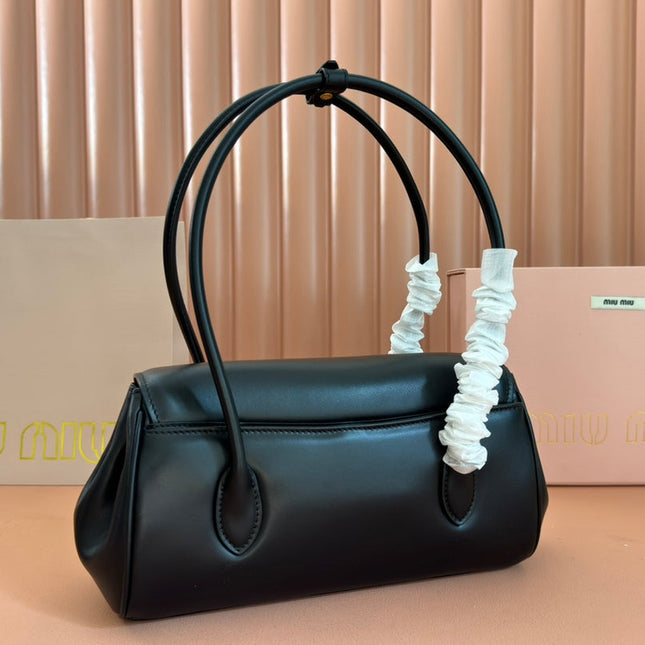 BEAU TOP HANDLE BAG 28 IN BLACK GLOSSY CALFSKIN GOLD HARDWARE