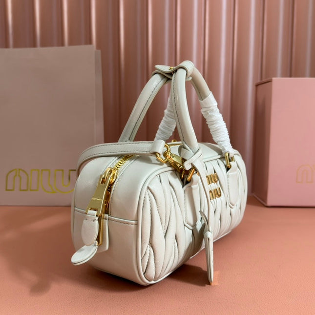 BOWLING BAG 22 IN WHITE LAMBSKIN