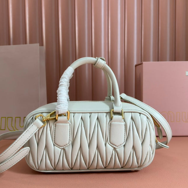 BOWLING BAG 22 IN WHITE LAMBSKIN