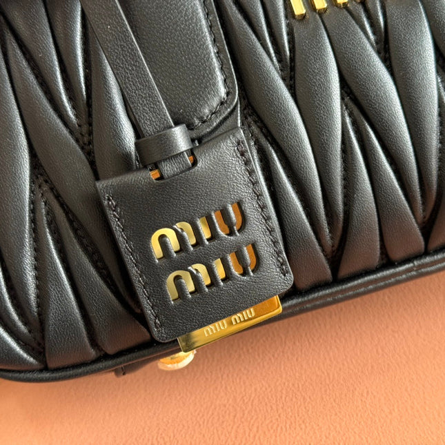 ARCADIE MATELASSÉ BAG 27 IN BLACK CALFSKIN GOLD HARDWARE