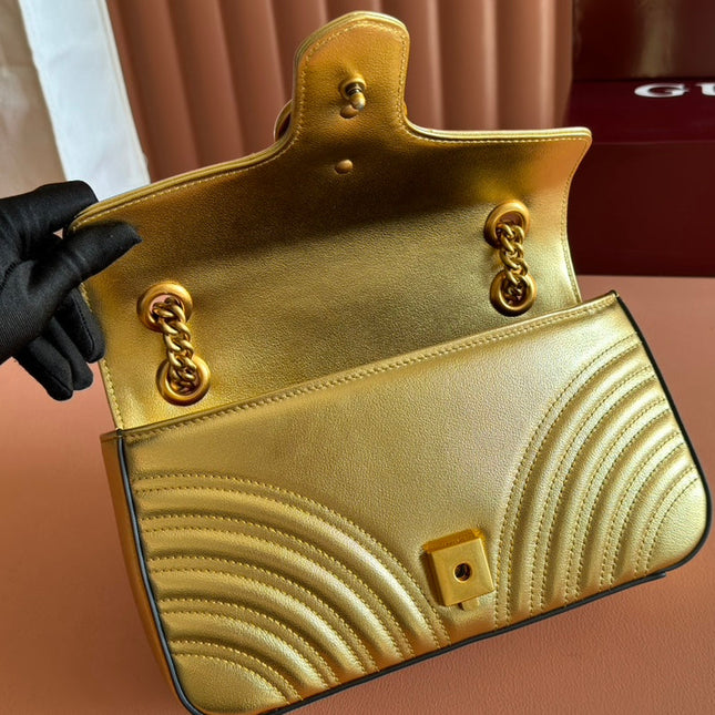 MARMONT MEDIUM SHOUDER BAG 26 IN YELLOW GLOSSY CALFSKIN