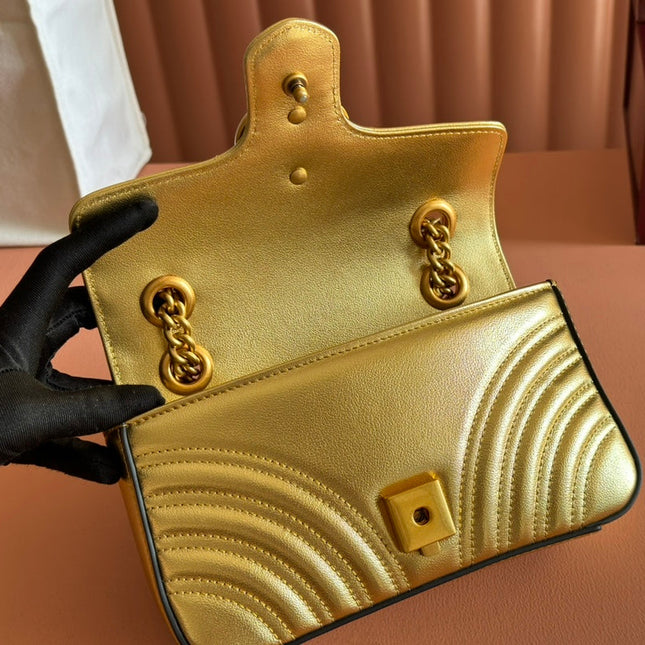 MARMONT MEDIUM SHOUDER BAG 23 IN YELLOW GLOSSY CALFSKIN