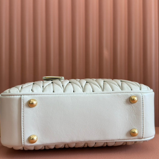 ARCADIE MATELASSÉ BAG 24 IN WHITE LAMBSKIN GOLD HARDWARE