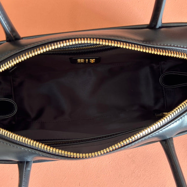 BEAU TOP HANDLE BAG 29 IN BLACK GLOSSY CALFSKIN
