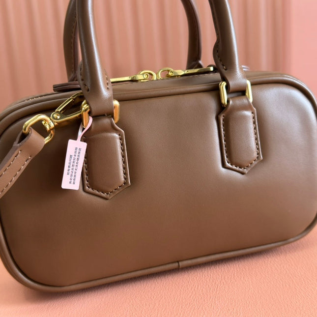 ARCADIE BAG 19 IN TAWNY BROWN SHINY CALFSKIN