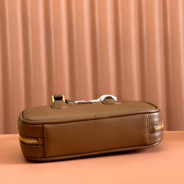 ARCADIE BAG 19 IN TAWNY BROWN SHINY CALFSKIN