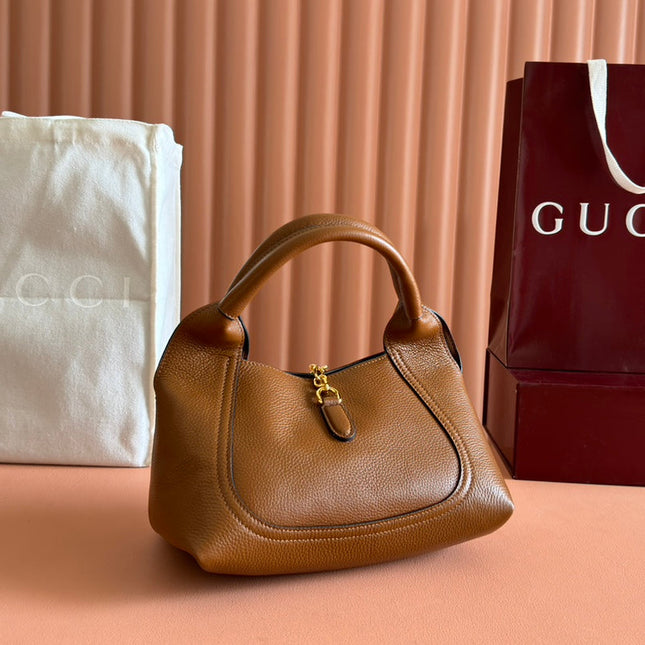 MEDIUM SOFTBIT MAXI SHOULDER BAG 27.5 IN BROWN GRAINY LAMBSKIN