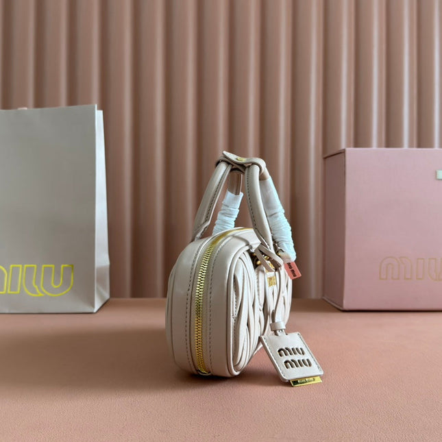 ARCADIE MATELASSÉ BAG 19 IN NUDE CALFSKIN GOLD HARDWARE