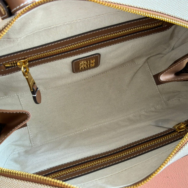 BOWLING BAG 28 IN WHITE CANVAS AND BROWN CALFSKIN TRIM