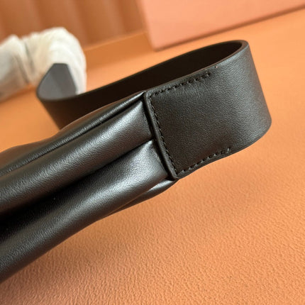 LARGE HOBO TOTE BAG 60 IN BLACK CALFSKIN