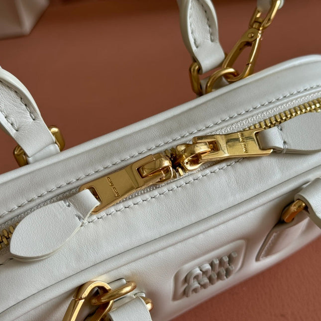 ARCADIE BAG 19 WHITE IN CALFSKIN GOLD HARDWARE