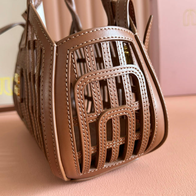 WOVEN HOLLOW BAG 24 IN DARK BROWN CALFSKIN