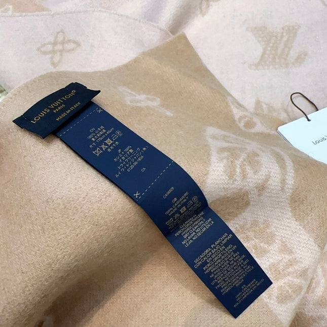 SCARF 170 CM IN LIGHT PINK MONOGRAM CASHMERE 396380