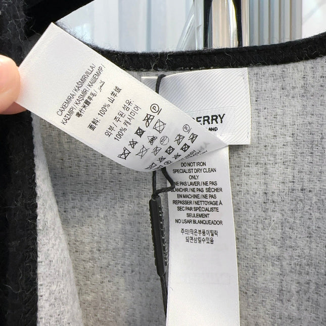 REVERSIBLE CHECK CASHMERE CAPE BLACK AND LIGHT GRAY 410135