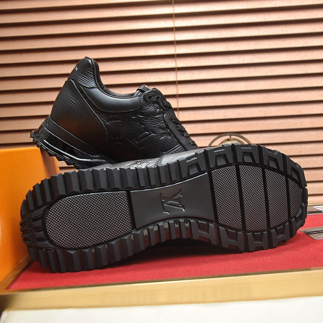 LV TRAINER SHOES IN BLACK EMBOSSED LAMBSKIN