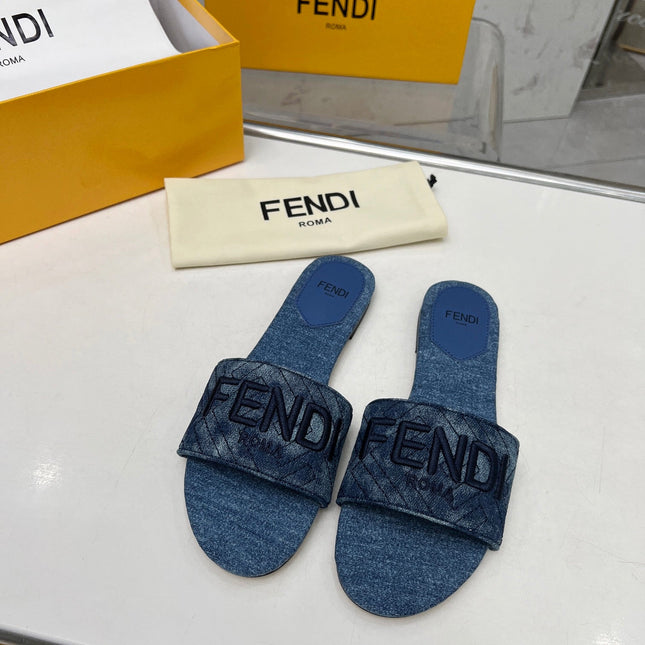 FF 5 NAVY BLUE CANVAS SLIDE
