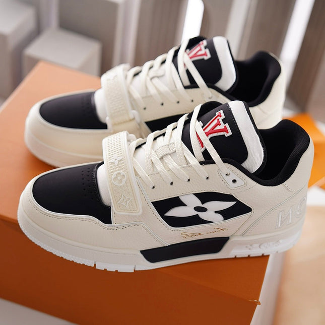 LV TRAINER SNEAKER WHITE CALFSKIN MIX BLACK SUEDE