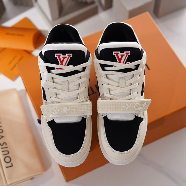 LV TRAINER SNEAKER WHITE CALFSKIN MIX BLACK SUEDE