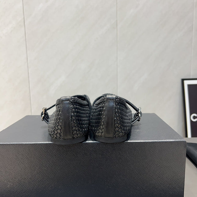 ALAIA MARY JANE FLATS WOVEN PATTERN 25S IN BLACK CALFSKIN