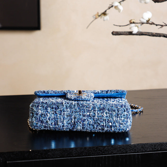 CHANEL 25S FLAP BAG 21 CM IN BLUE SEQUINED TWEED WITH GOLD HARDWARE
