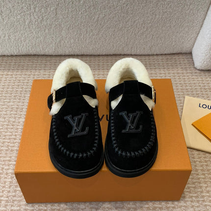 COLORADO COMFORT MARY JANE IN BLACK SUEDE AND SHEARLING LINING