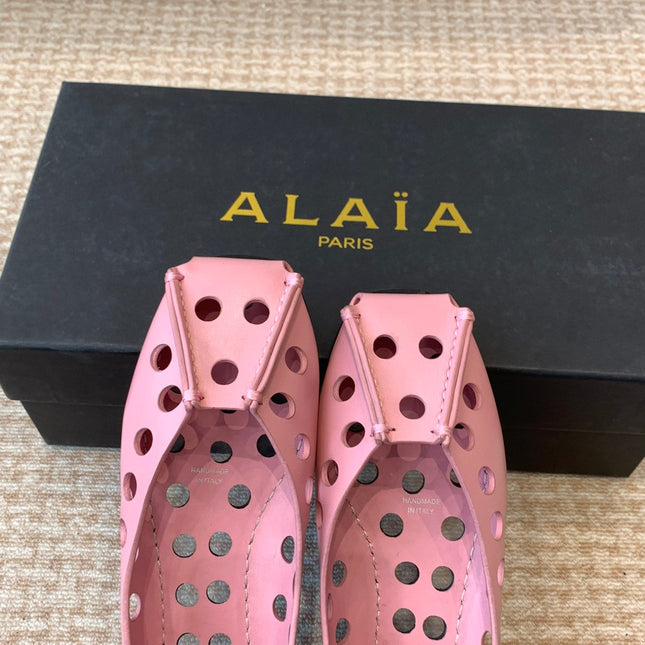 PERFO BALLET FLATS IN FLAMINGO PINK CALFSKIN