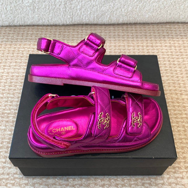 DAD SANDAL IN MAGENTA PURPLE SHEEPSKIN