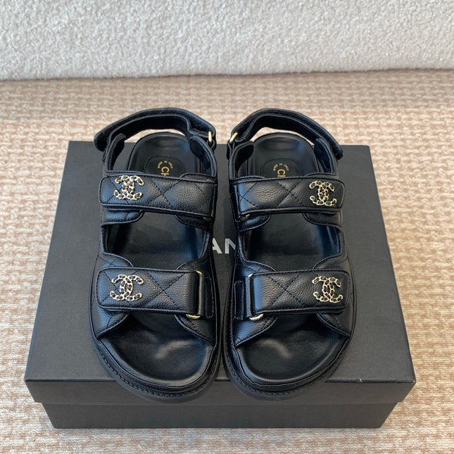 DAD SANDAL IN BLACK SHEEPSKIN