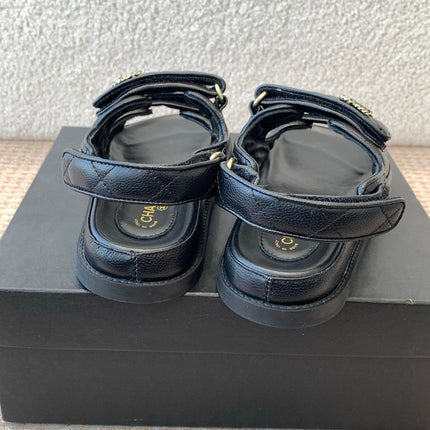 DAD SANDAL IN BLACK SHEEPSKIN