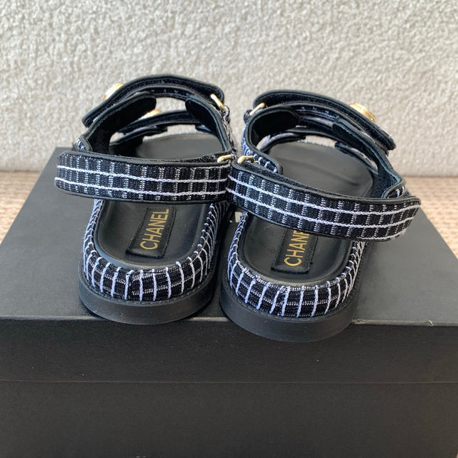 DAD SANDAL IN BLACK MIX WHITE DENIM FABRIC