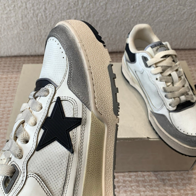 FORTY2 SNEAKERS WITH BLACK STAR WHITE CALFSKIN AND GREY SUEDE UPPER