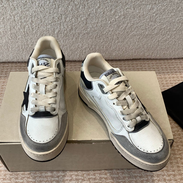 FORTY2 SNEAKERS WITH BLACK STAR WHITE CALFSKIN AND GREY SUEDE UPPER