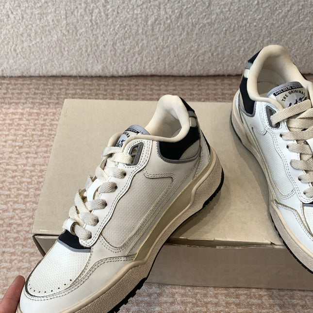 FORTY2 SNEAKERS WITH BLACK STAR AND WHITE LEATHER HEEL TAB