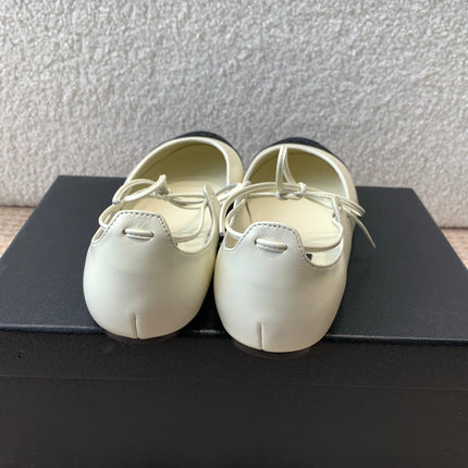 MARY JANE BALLERINA IN WHITE LAMBSKIN