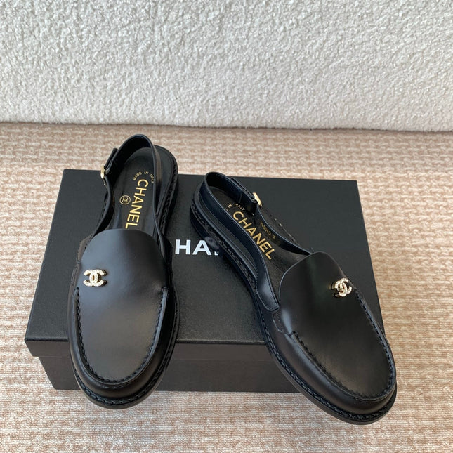 CC MOCCASIN SLINGBACK IN BLACK CALFSKIN