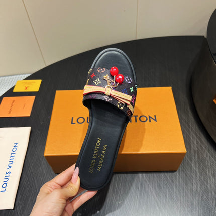 LV SLIDE SANDALS LOGO PRINT 25S IN BLACK CALFSKIN WITH CHERRY BLOSSOM BUCKLE
