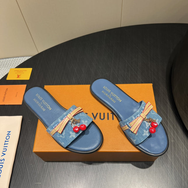 LV SLIDE SANDALS 25S IN BLUE DENIM AND CALFSKIN WITH CHERRY BLOSSOM BUCKLE