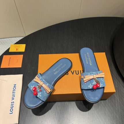 LV SLIDE SANDALS 25S IN BLUE DENIM AND CALFSKIN WITH CHERRY BLOSSOM BUCKLE