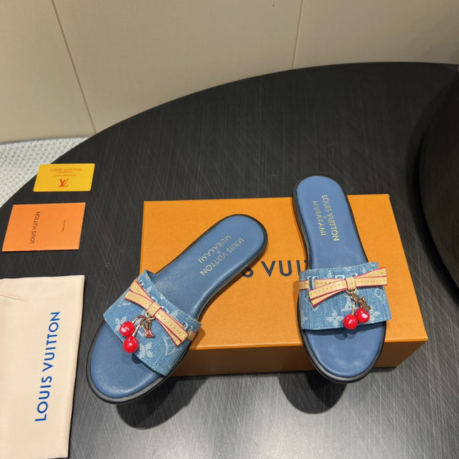 LV SLIDE SANDALS 25S IN BLUE DENIM AND CALFSKIN WITH CHERRY BLOSSOM BUCKLE