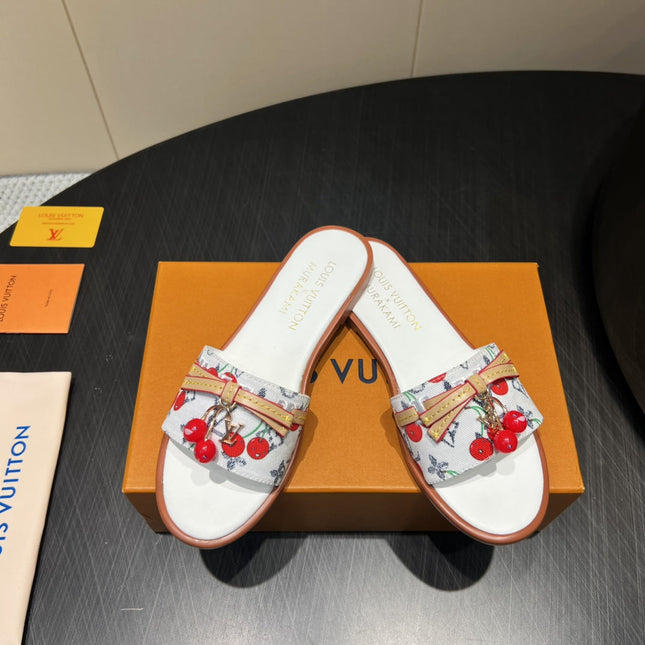 LV SLIDE SANDALS 25S IN WHITE DENIM AND CALFSKIN WITH CHERRY BLOSSOM BUCKLE