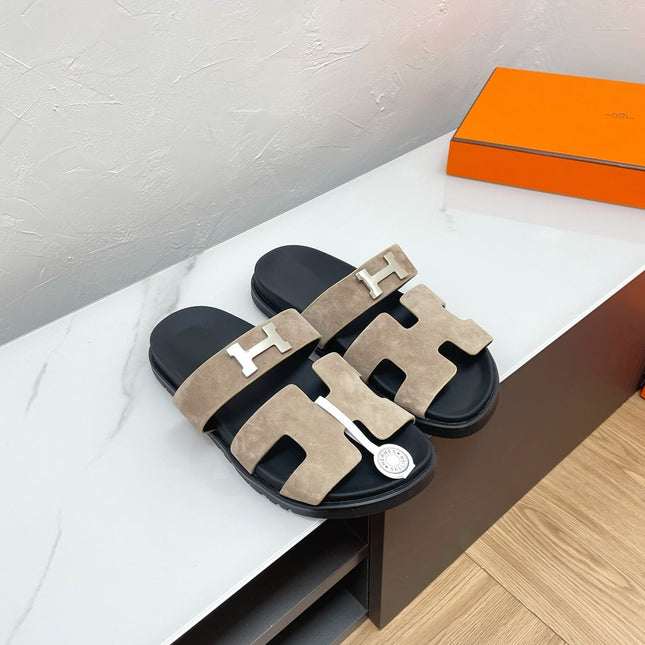 CHYPRE SANDAL LIGHT GRAY SUEDE WITH H BUCKLE