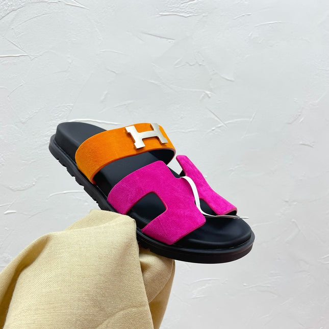 CHYPRE SANDAL DEEP PINK MIX ORANGE SUEDE WITH H BUCKLE