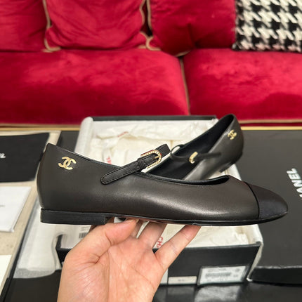 MARY JANE SHOES IN BLACK CALFSKIN AND SATIN