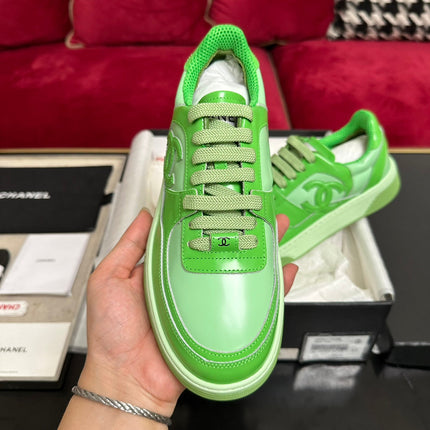 TRAINERS IN LIGHT GREEN SHINY CALFSKIN
