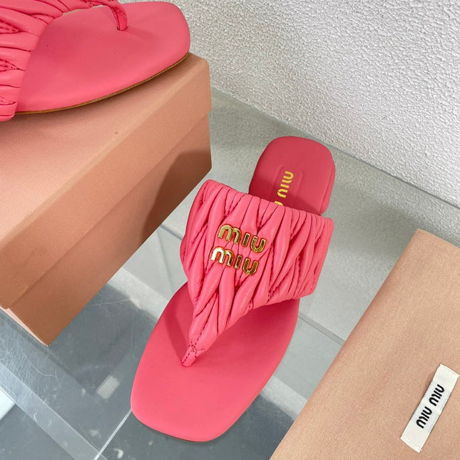 Flip-Flops Rose Leather Stylized