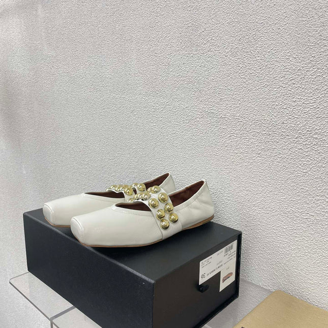 ALAIA MARY JANE PEARL IN GLOSSY WHITE LAMBSKIN